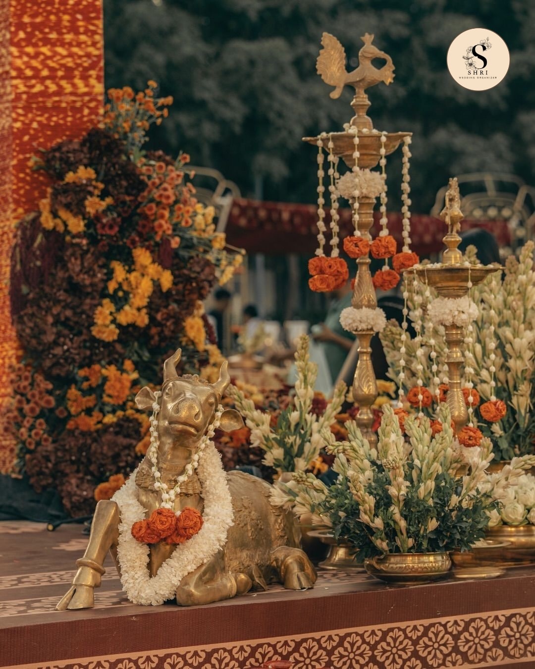 Outdoor Wedding Seating Decoration in Lucknow
