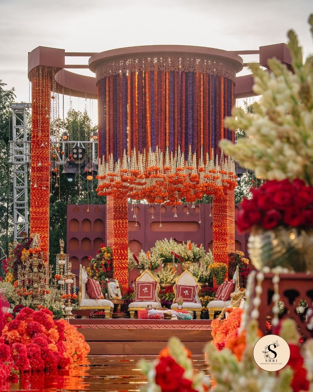 Varmala Stage Decoration in Lucknow